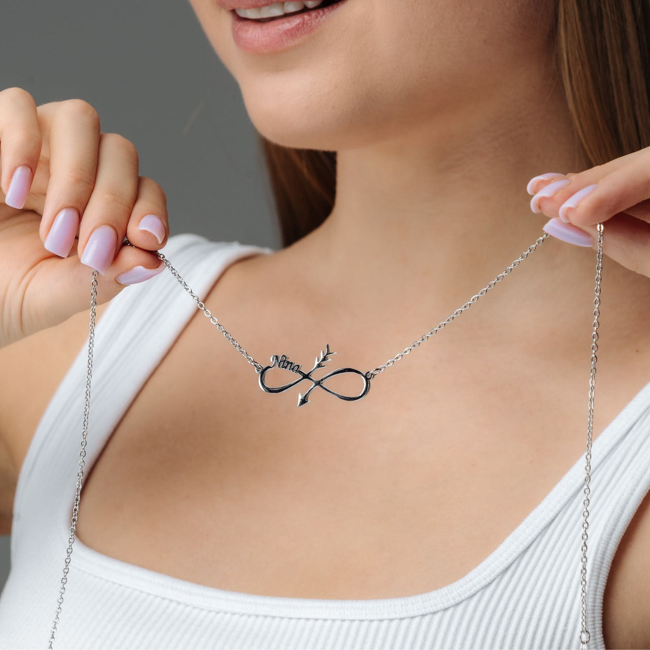 Custom Name Necklace – Personalized Jewelry Gift for Mom, Girlfriend & Grandmother - Necklaces for Girlfriend - Necklaces for Moms - Personalized Necklace Necklace Brother & Sisters