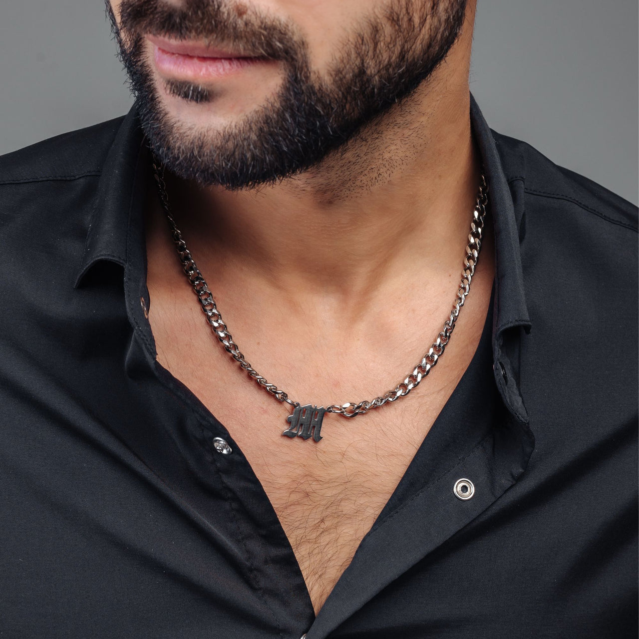 Collier Lettre Brute